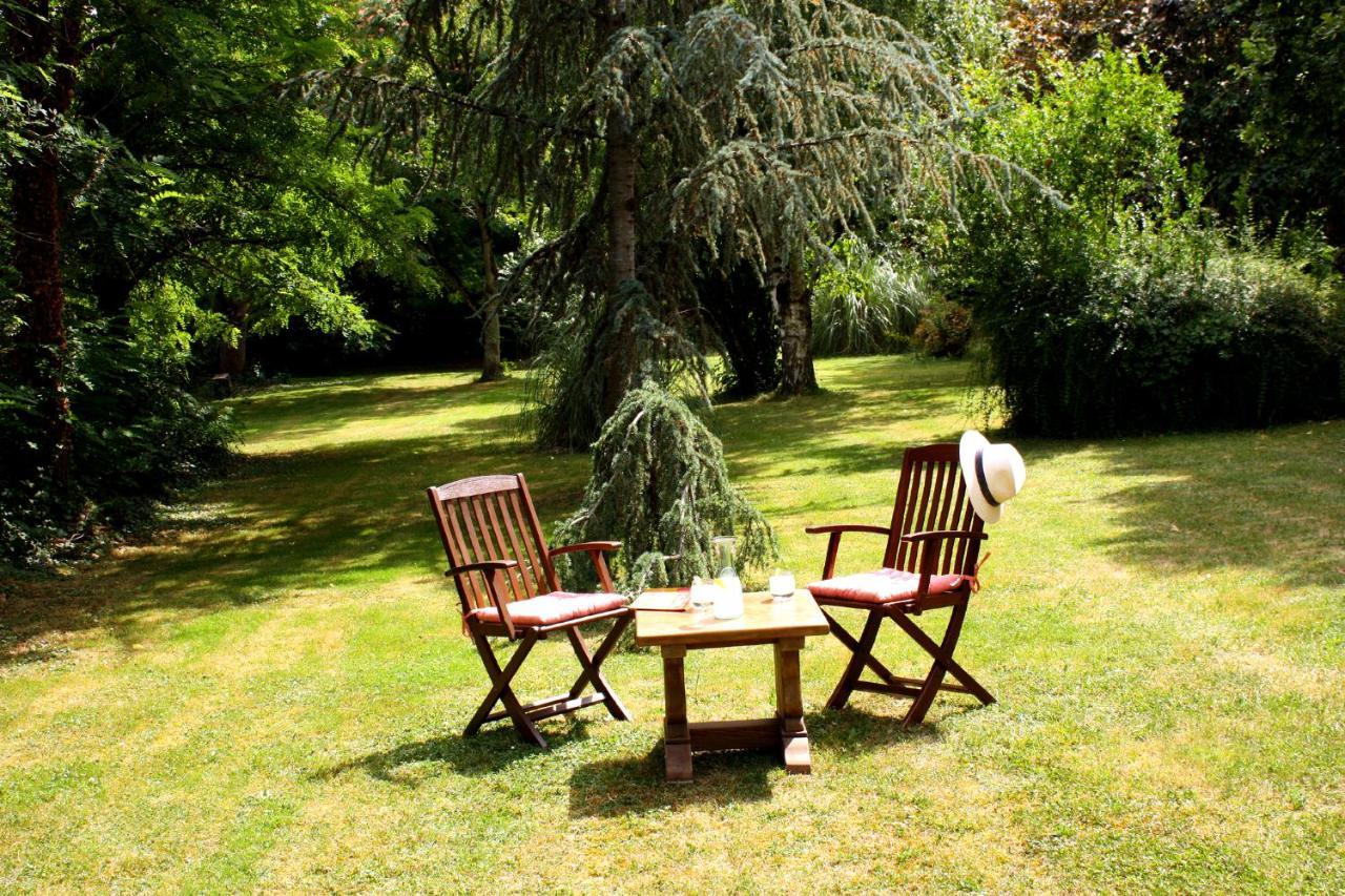 Au Plech Bed and Breakfast Mont-d'Astarac Eksteriør billede